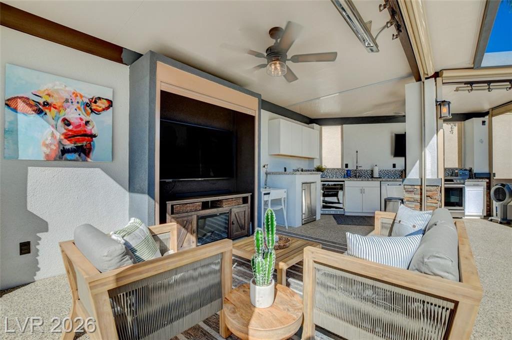 8175 Arville Street 235, Las Vegas, NV 89139 — photo 1
