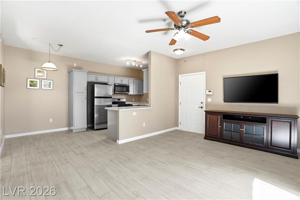 2291 West Horizon Ridge Parkway 13175, Henderson, NV 89052 — photo 1