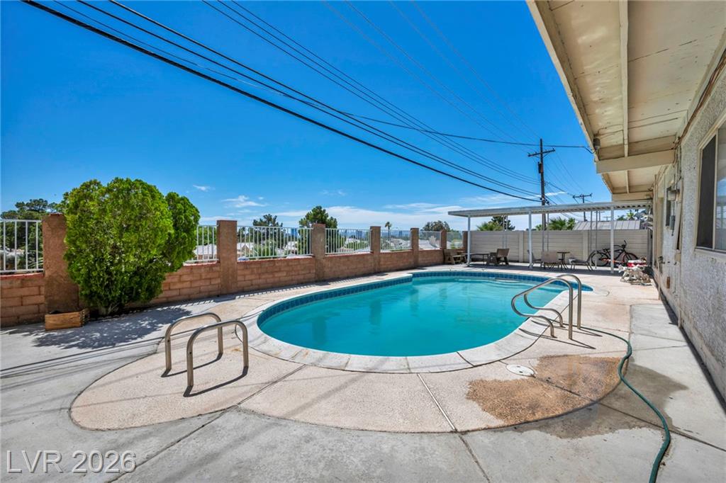 313 Falcon Lane, Las Vegas, NV 89107 — photo 1