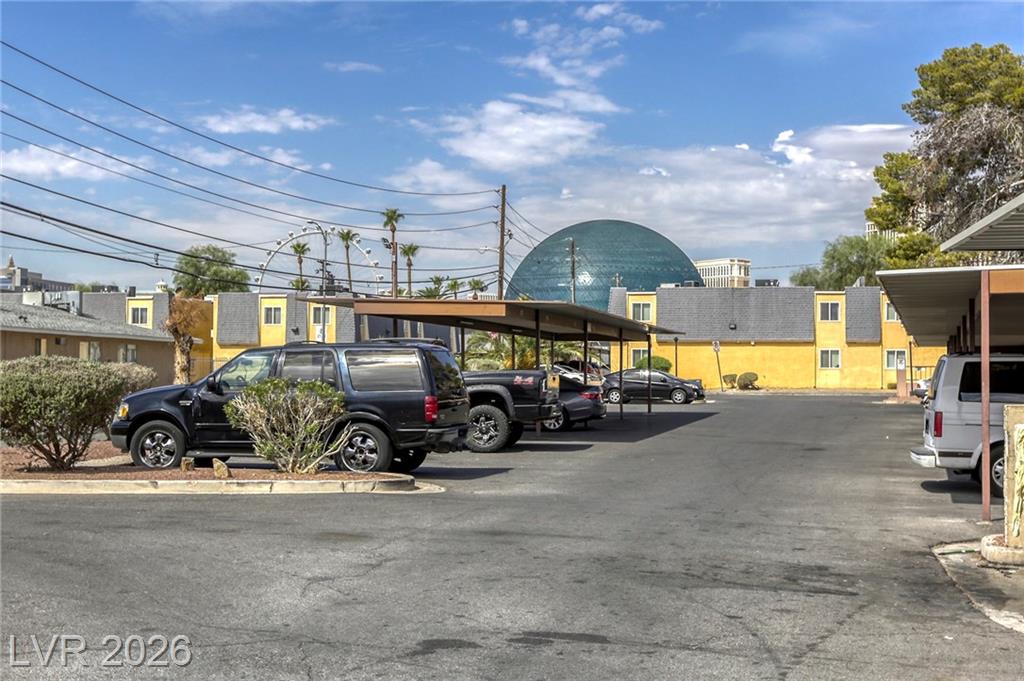 585 South Royal Crest Circle 20, Las Vegas, NV 89169 — photo 1