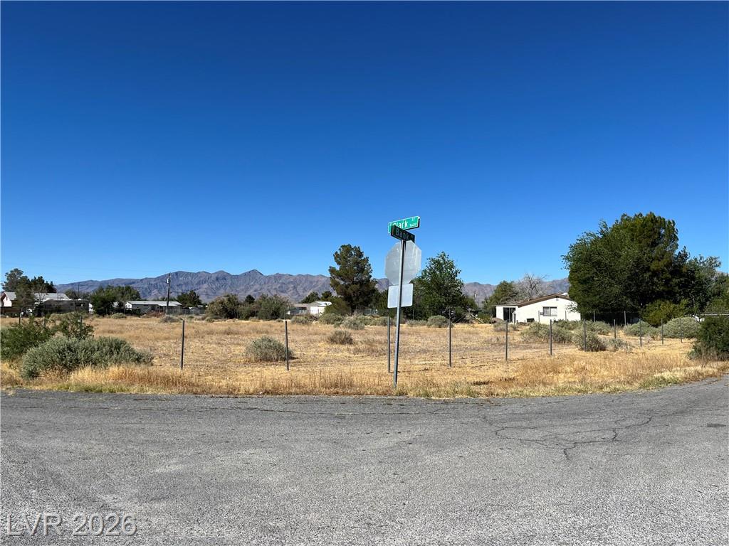 5690 South Clark Street, Pahrump, NV 89048 — photo 1