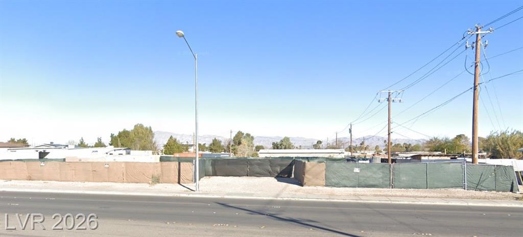Gateway Road, Las Vegas, NV 89115 — photo 1