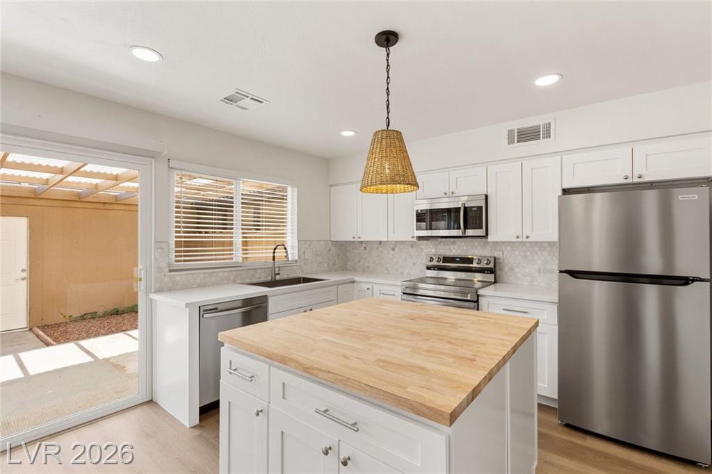4627 Bountiful Way, Las Vegas, NV 89121 — photo 1