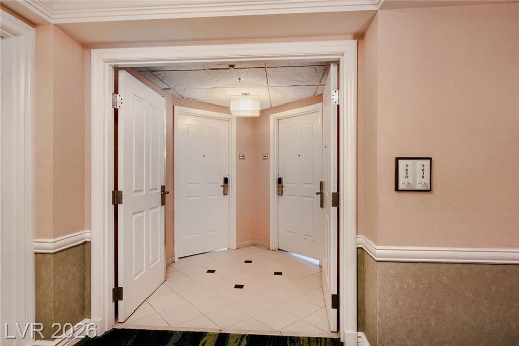125 East Harmon Avenue 920, Las Vegas, NV 89109 — photo 1