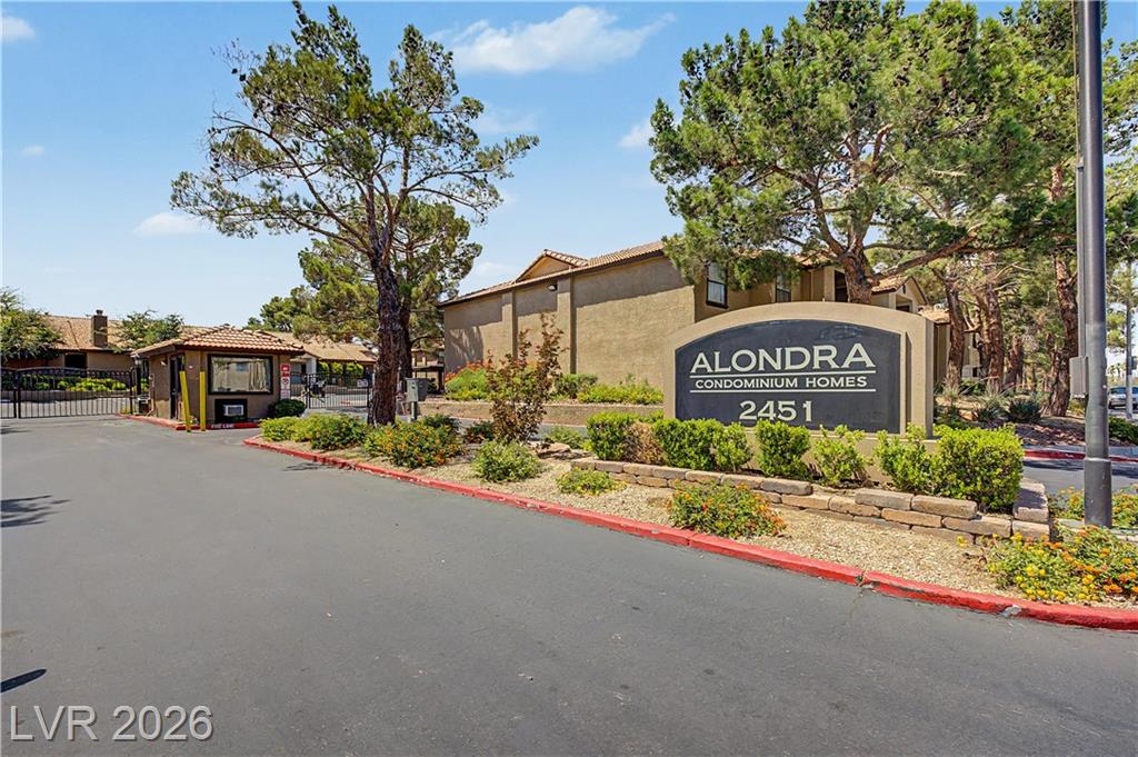 2451 North Rainbow Boulevard 2122, Las Vegas, NV 89108 — photo 1