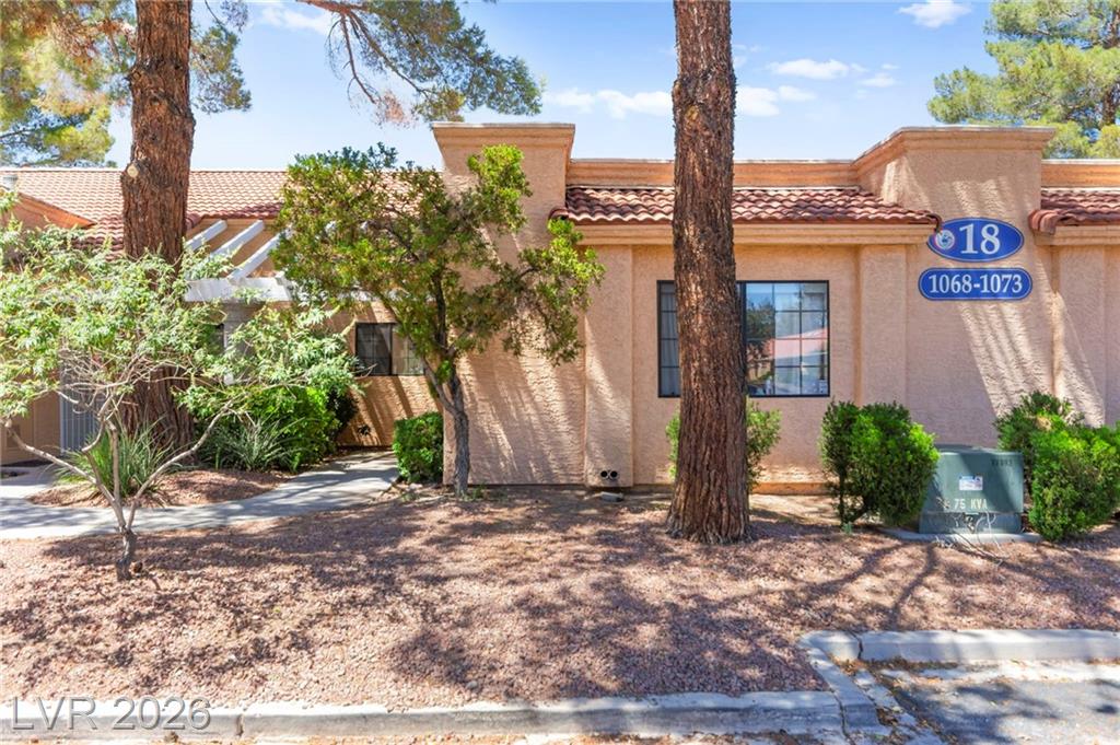 2851 South Valley View Boulevard 1071, Las Vegas, NV 89102 — photo 1
