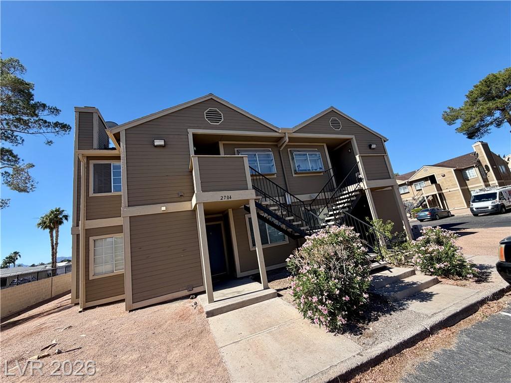 2704 Aarondavid Drive C, Las Vegas, NV 89121 — photo 1