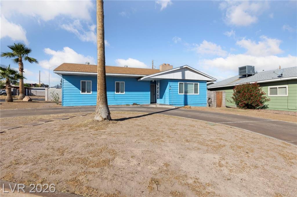 2 Arizona Way, Henderson, NV 89015 — photo 1