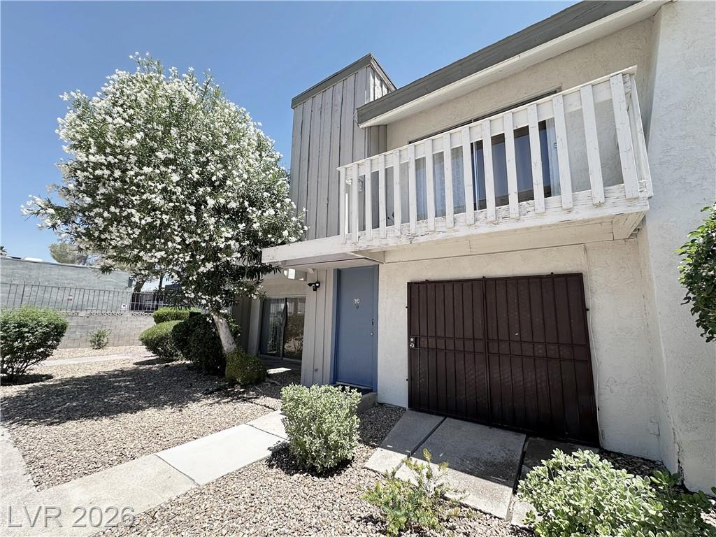 674 Rolling Green Drive 674, Las Vegas, NV 89169 — photo 1