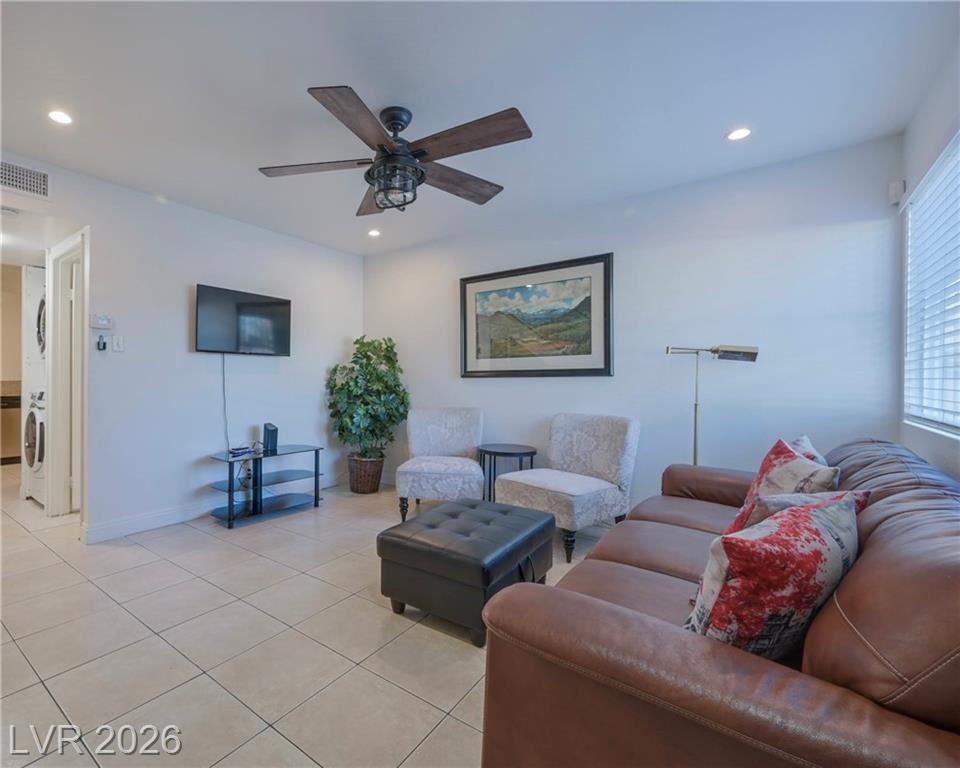 4770 Topaz Street 15, Las Vegas, NV 89121 — photo 1