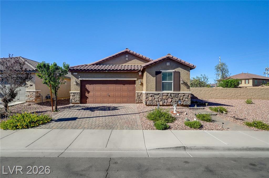 978 Spiracle Avenue, Henderson, NV 89002 — photo 1