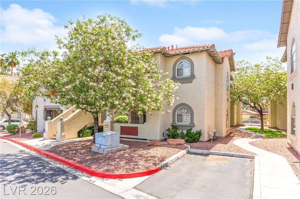 6832 Elm Creek Drive 204, Las Vegas, NV 89108 — photo 1