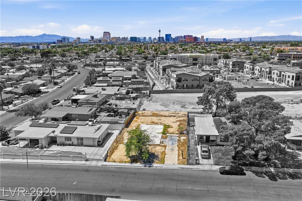 609 Gilday Avenue, North Las Vegas, NV 89030 — photo 1