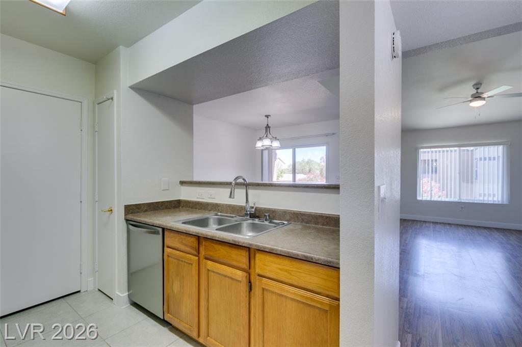 6650 West Warm Springs Road 2118, Las Vegas, NV 89118 — photo 1