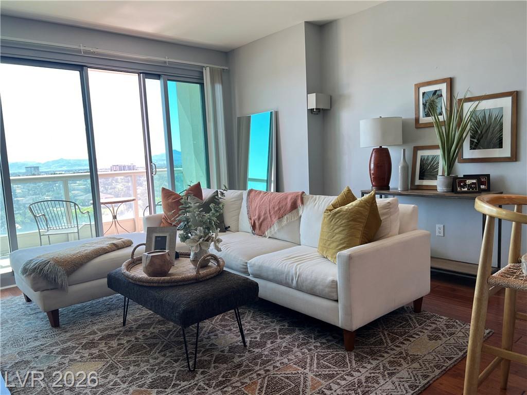 322 Karen Avenue 805, Las Vegas, NV 89109 — photo 1