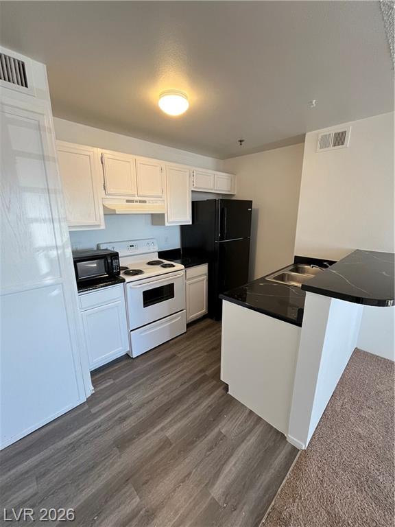 1381 East University Avenue 304, Las Vegas, NV 89119 — photo 1