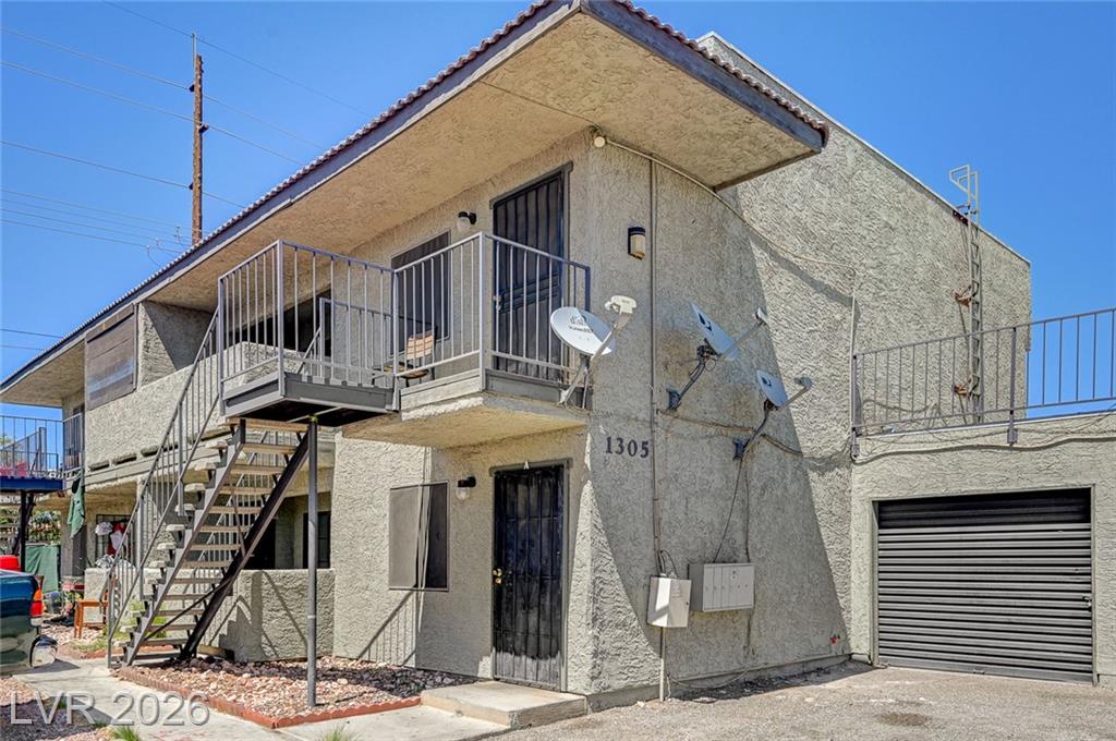 1305 Kari Lee Court A, Las Vegas, NV 89146 — photo 1