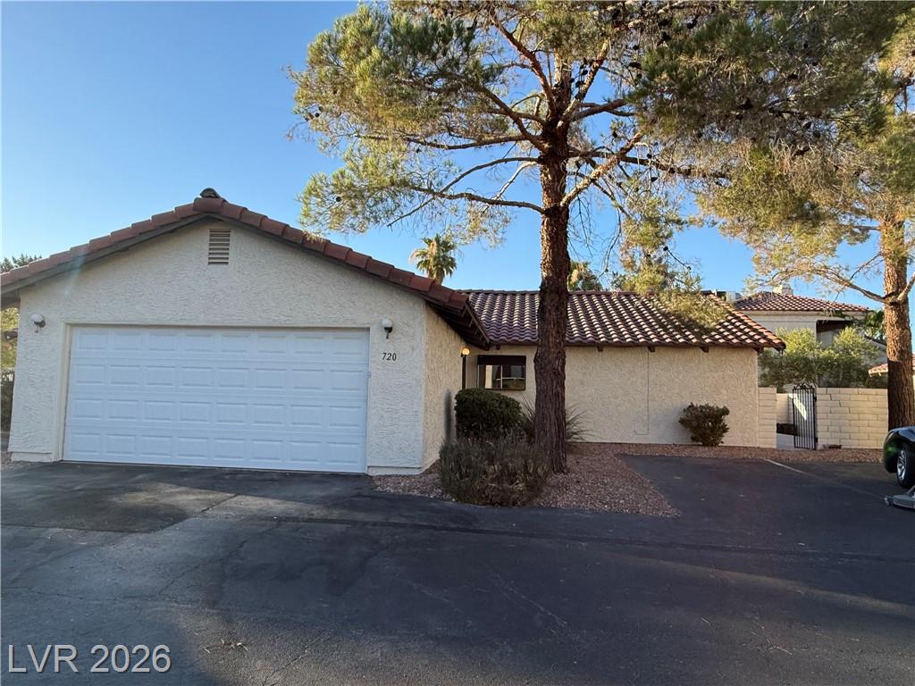 720 Sea Pines Lane, Las Vegas, NV 89107 — photo 1