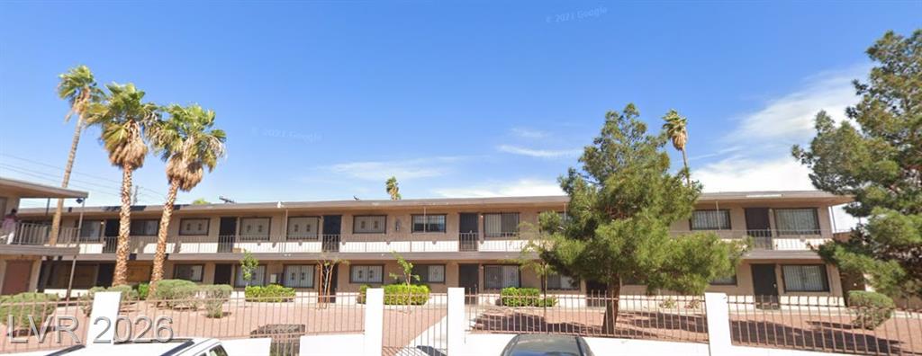 3720 Royal Crest st Street 14, Las Vegas, NV 89119 — photo 1