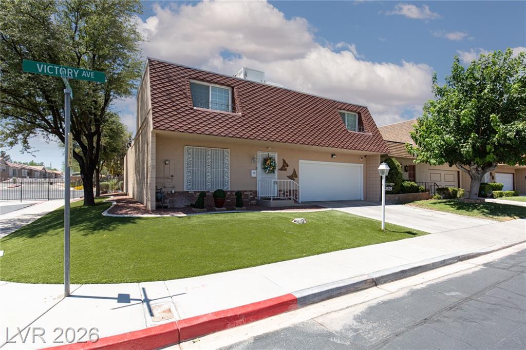 3525 Victory Avenue, Las Vegas, NV 89121 — photo 1