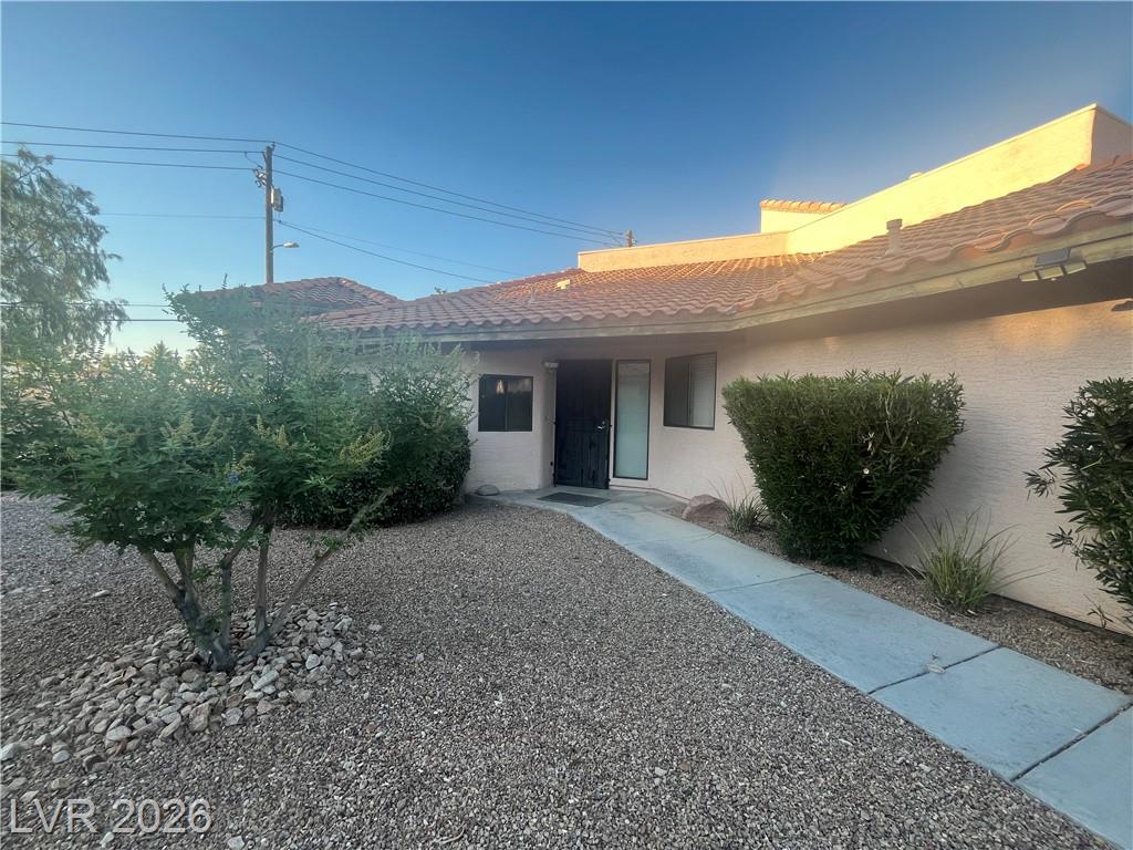 3611 Laguna Del Sol Drive, Las Vegas, NV 89121 — photo 1