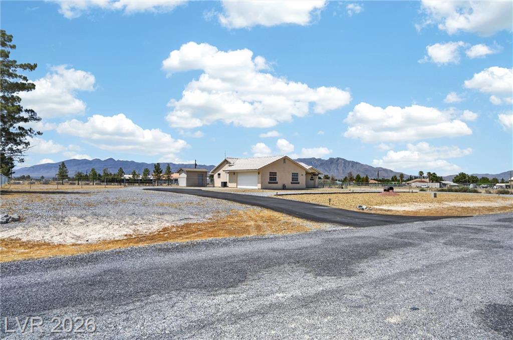 1531 West Hickory Street, Pahrump, NV 89048 — photo 1