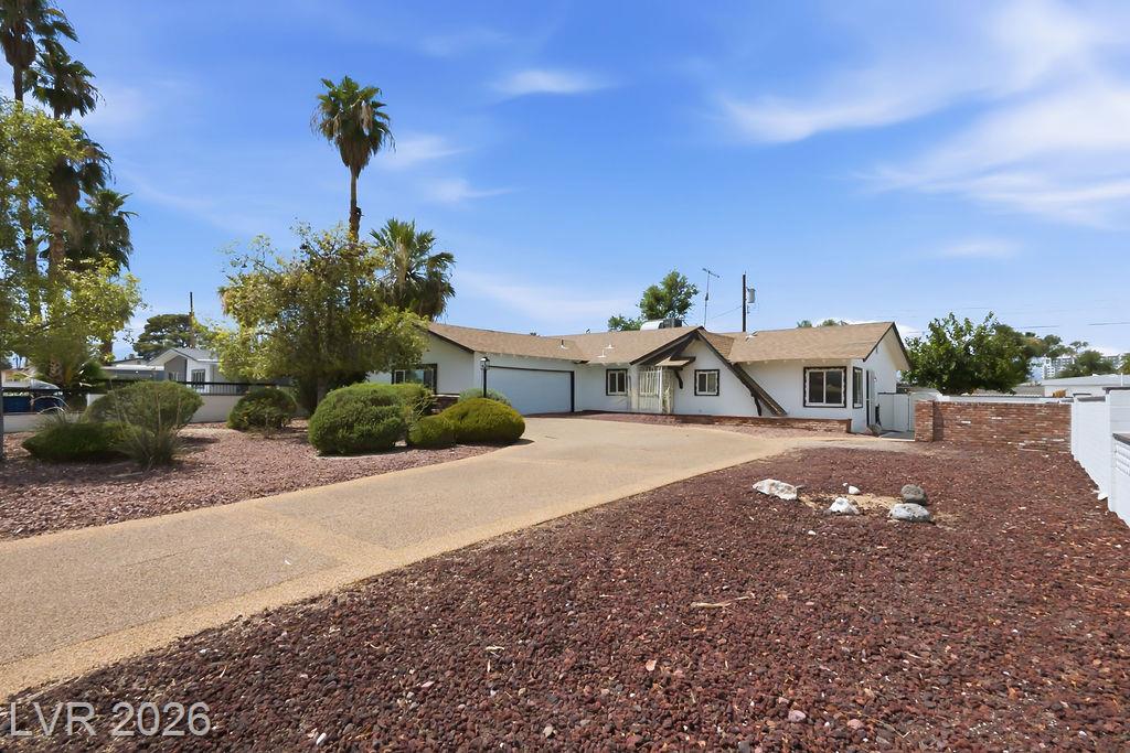 551 East Oakey Boulevard, Las Vegas, NV 89104 — photo 1