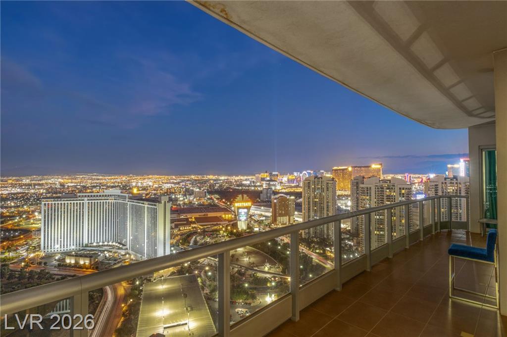 322 Karen Avenue 4504, Las Vegas, NV 89109 — photo 1