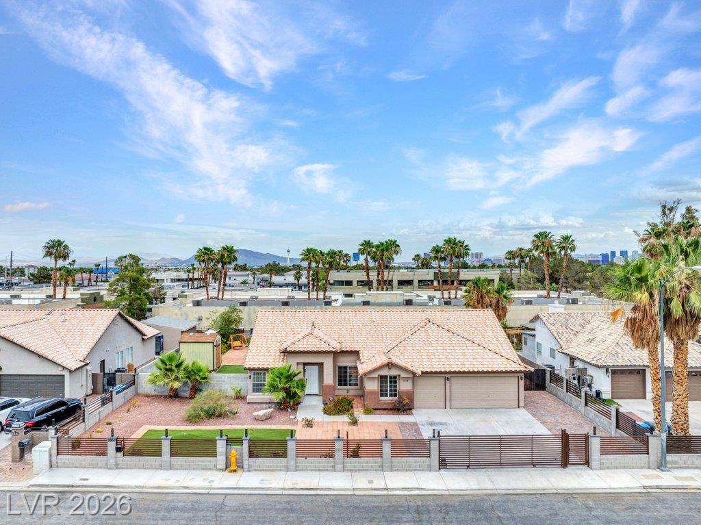 2660 Rosanna Street, Las Vegas, NV 89117 — photo 1