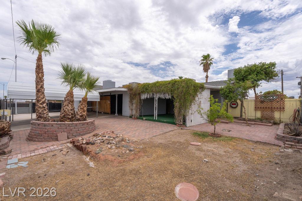 5185 Sun Valley Drive, Las Vegas, NV 89122 — photo 1