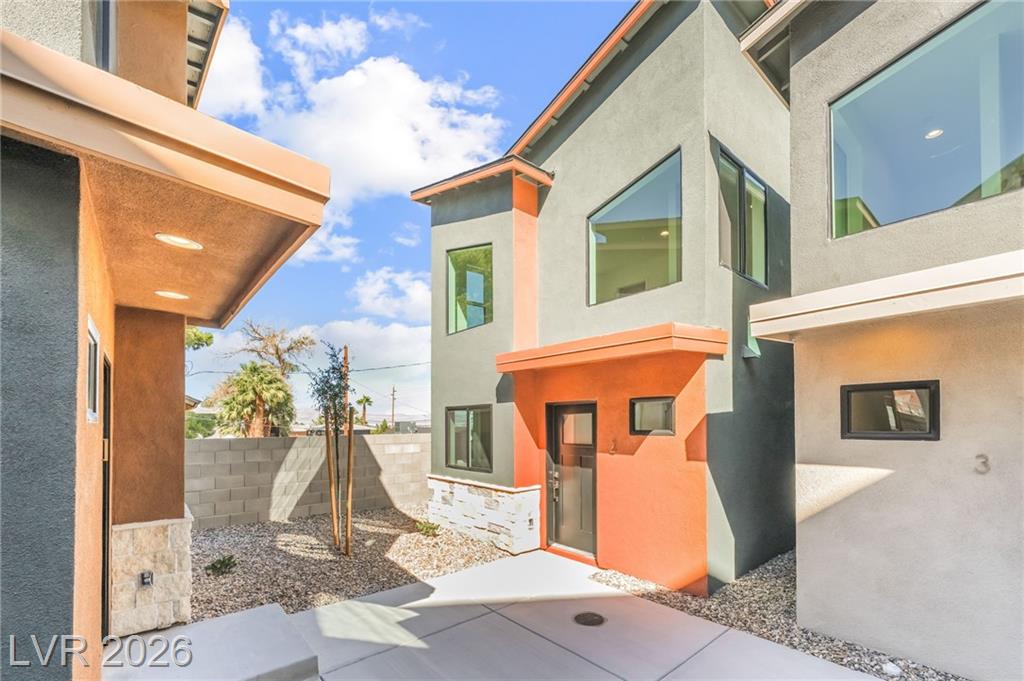 350 North 13th Street, Las Vegas, NV 89101 — photo 1