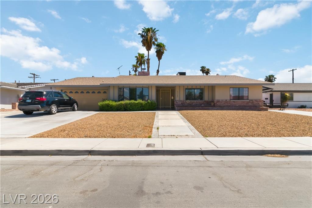 1727 Cherokee Lane, Las Vegas, NV 89169 — photo 1