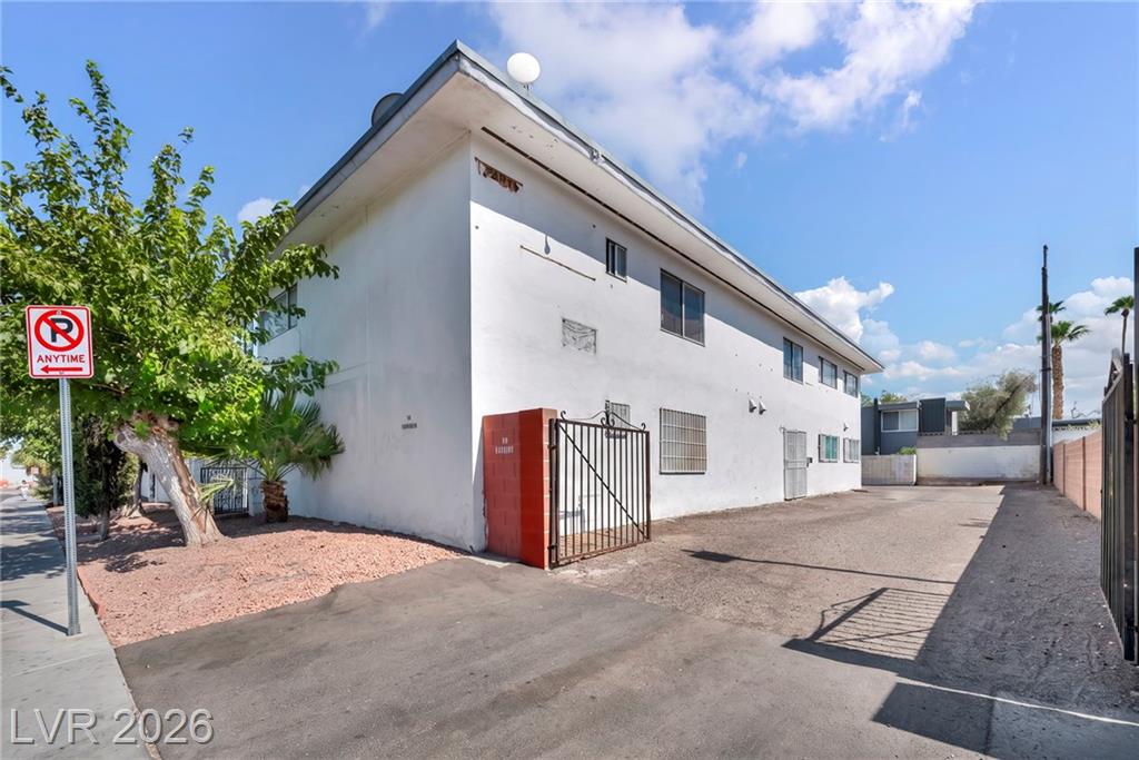 1153 Sierra Vista Drive, Las Vegas, NV 89169 — photo 1