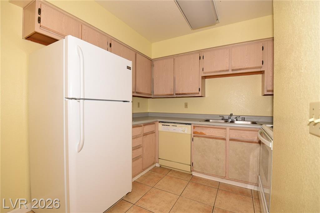 3151 Soaring Gulls Drive 2152, Las Vegas, NV 89128 — photo 1