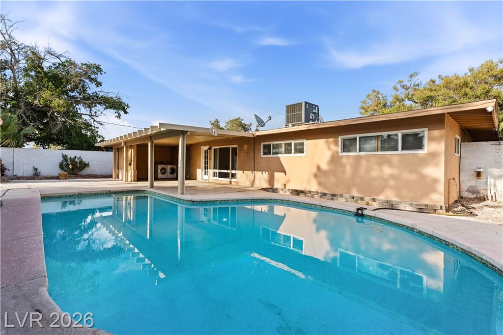 1001 Silver Lake Drive, Las Vegas, NV 89108 — photo 1