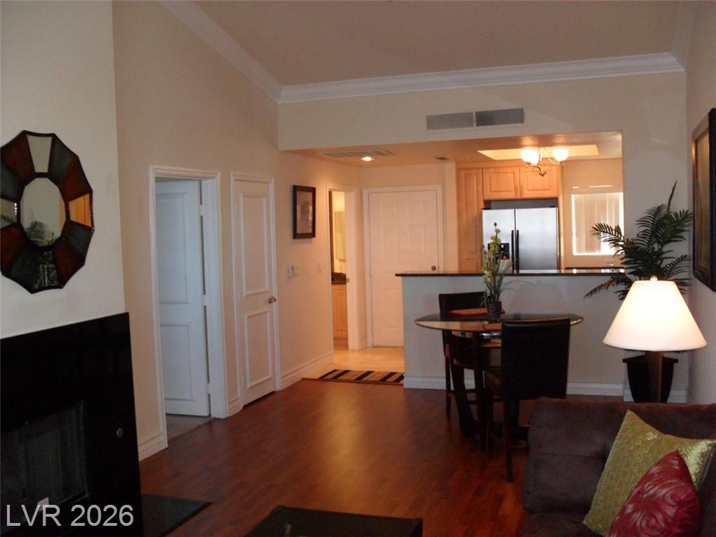 220 Flamingo Road 416, Las Vegas, NV 89169 — photo 1