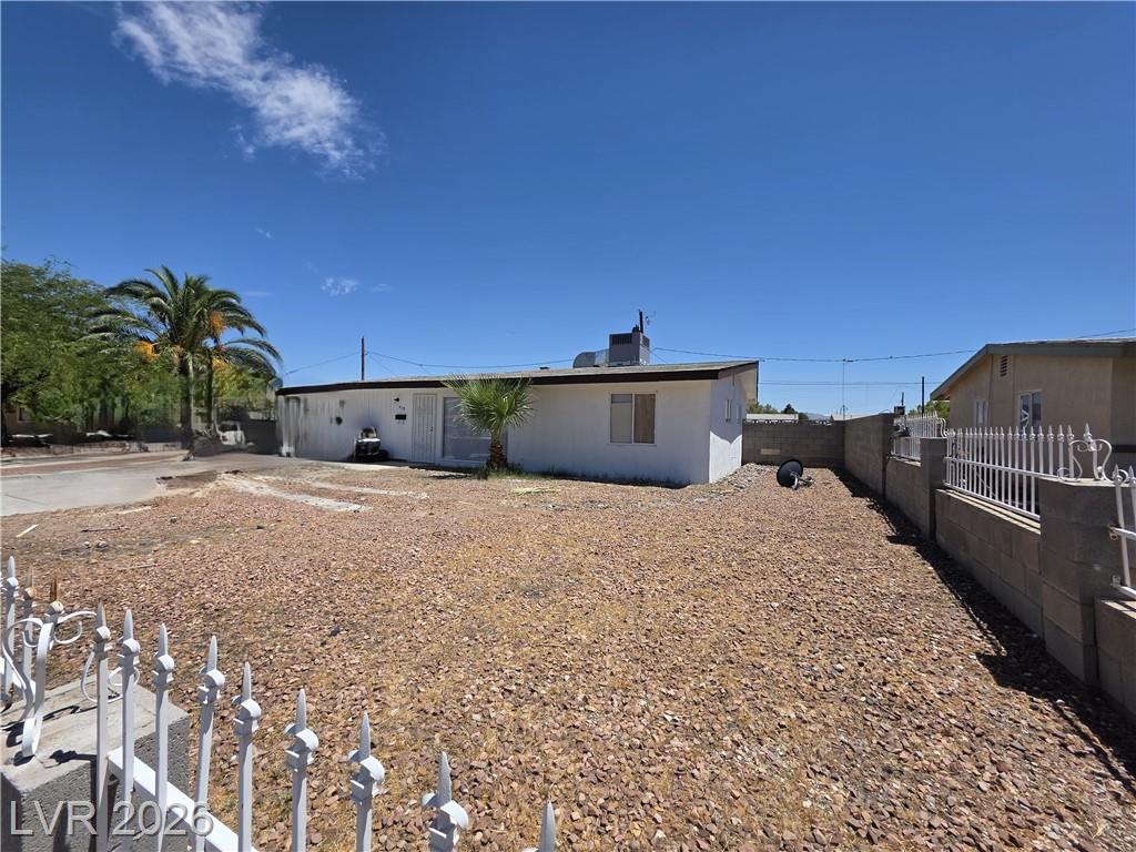 910 Magnolia Avenue, Las Vegas, NV 89108 — photo 1