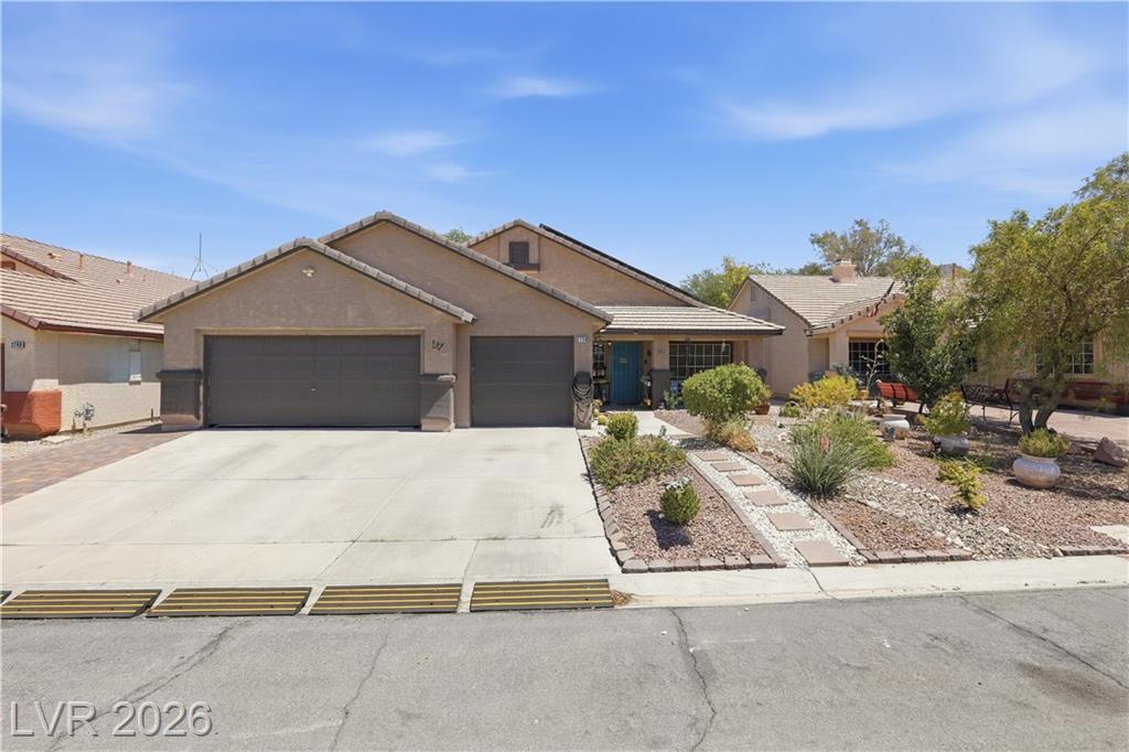 2730 Meadow Spring Court, Las Vegas, NV 89156 — photo 1