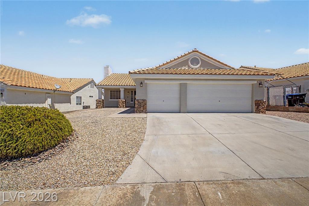 695 West Pacific Avenue, Henderson, NV 89002 — photo 1