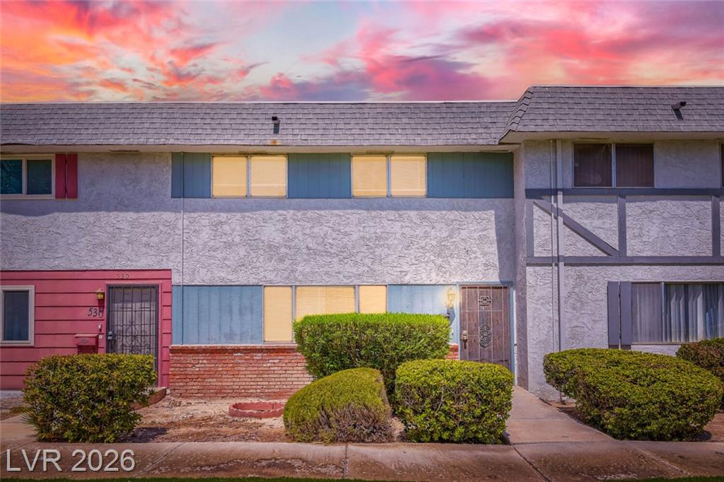 532 Greenbriar Townhouse Way, Las Vegas, NV 89121 — photo 1