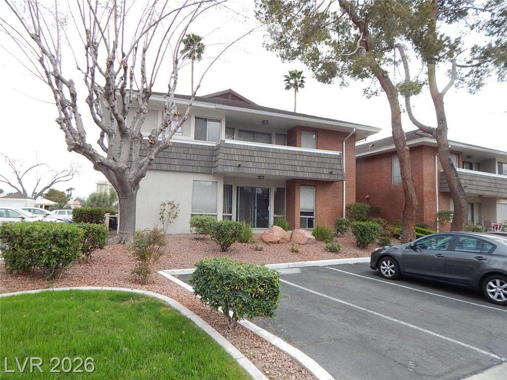769 Oakmont Avenue 403, Las Vegas, NV 89109 — photo 1
