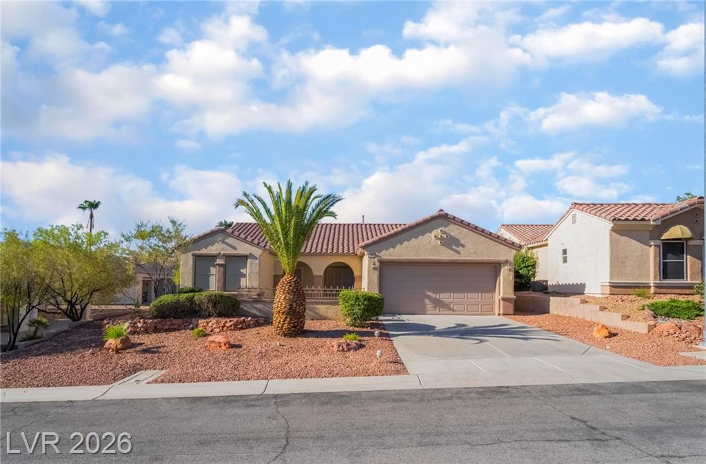 2571 Thatcher Avenue, Henderson, NV 89052 — photo 1