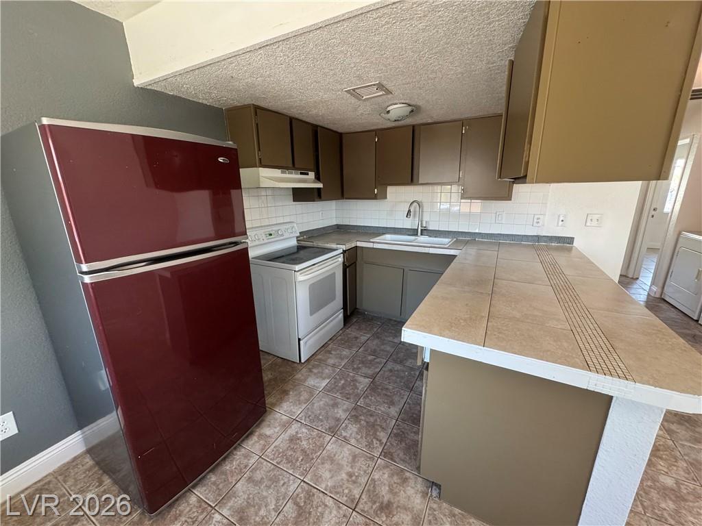 2044 Harvard Street B, North Las Vegas, NV 89030 — photo 1