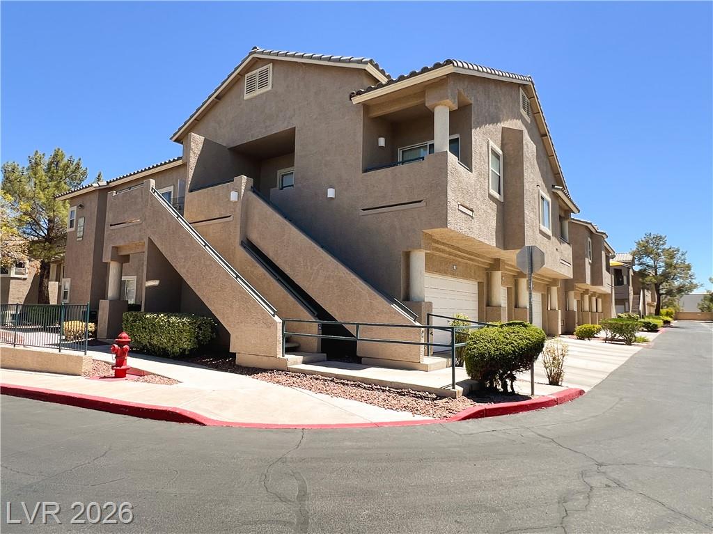 2100 Quarry Ridge Street 207, Las Vegas, NV 89117 — photo 1