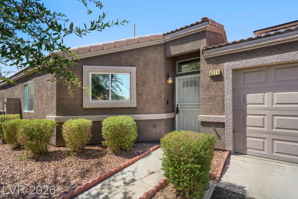 5271 Mineral Lake Drive, Las Vegas, NV 89122 — photo 1