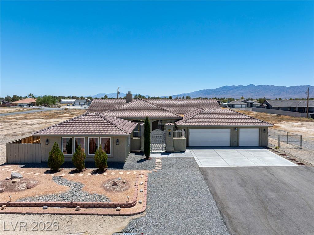 381 East Kiowa Street, Pahrump, NV 89048 — photo 1
