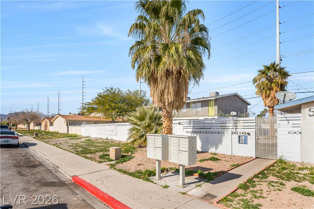 5104 Pebble Beach Boulevard D, Las Vegas, NV 89108 — photo 1