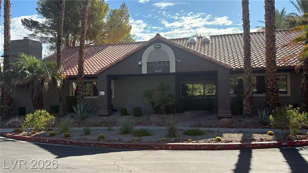 5038 South RAINBOW BL Boulevard 102, Las Vegas, NV 89118 — photo 1