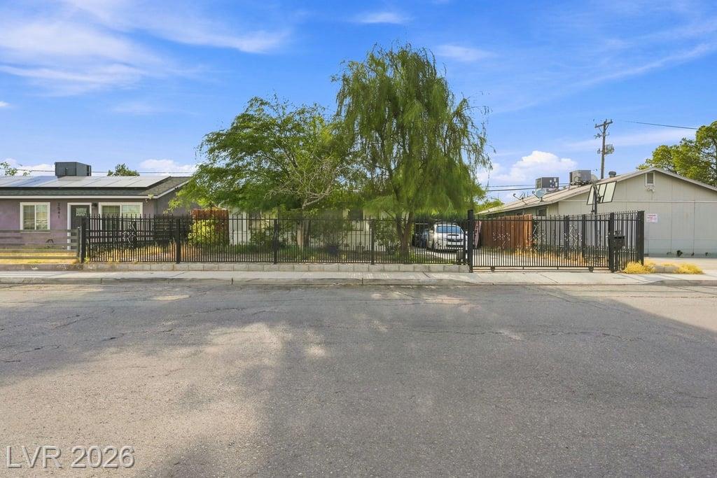 2545 Salt Lake Street, North Las Vegas, NV 89030 — photo 1