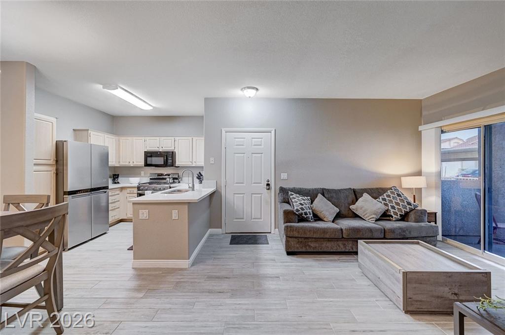 855 North Stephanie Street 1013, Henderson, NV 89014 — photo 1